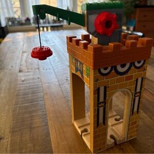 Thomas & Friends Wooden Railway castle crane - brio compatible wood train set